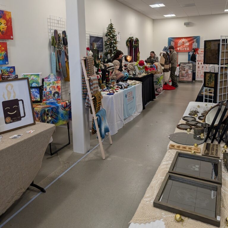 PXL_20251206_193852793